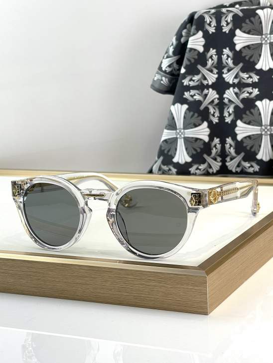 Picture of Chrome Hearts Sunglasses _SKUfw76513127fw